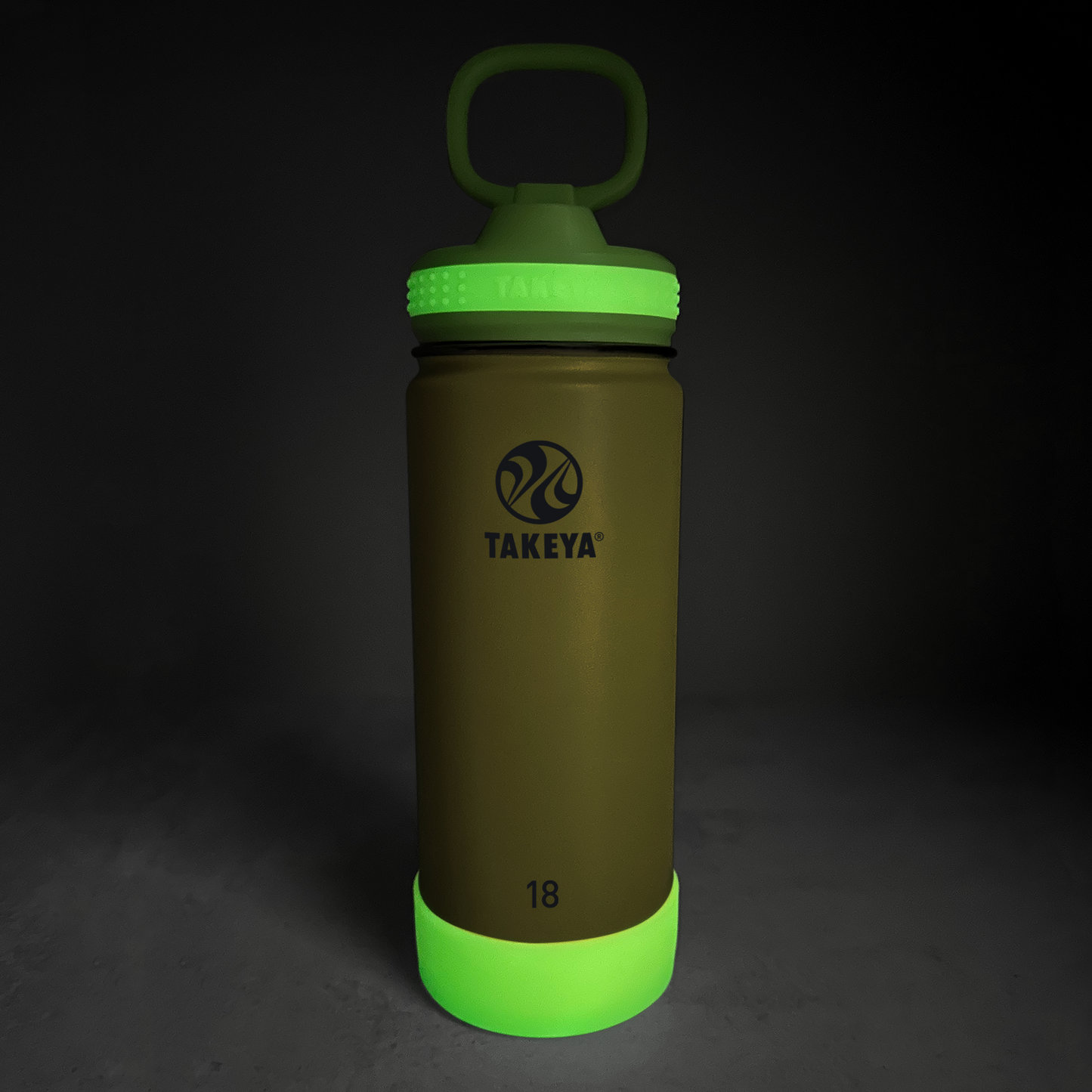 actives-kids-glow-in-the-dark-water-bottle-with-straw-lid-o4 51075-Actives-Kids-Straw-18-GID-LightningGreen-dark-V2.png